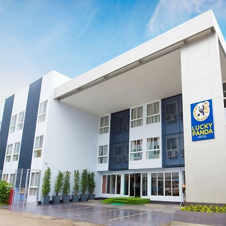 Lucky Panda Hotel Chiang Mai Ngoại thất bức ảnh