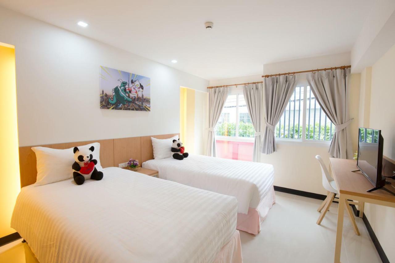 Lucky Panda Hotel Chiang Mai Ngoại thất bức ảnh