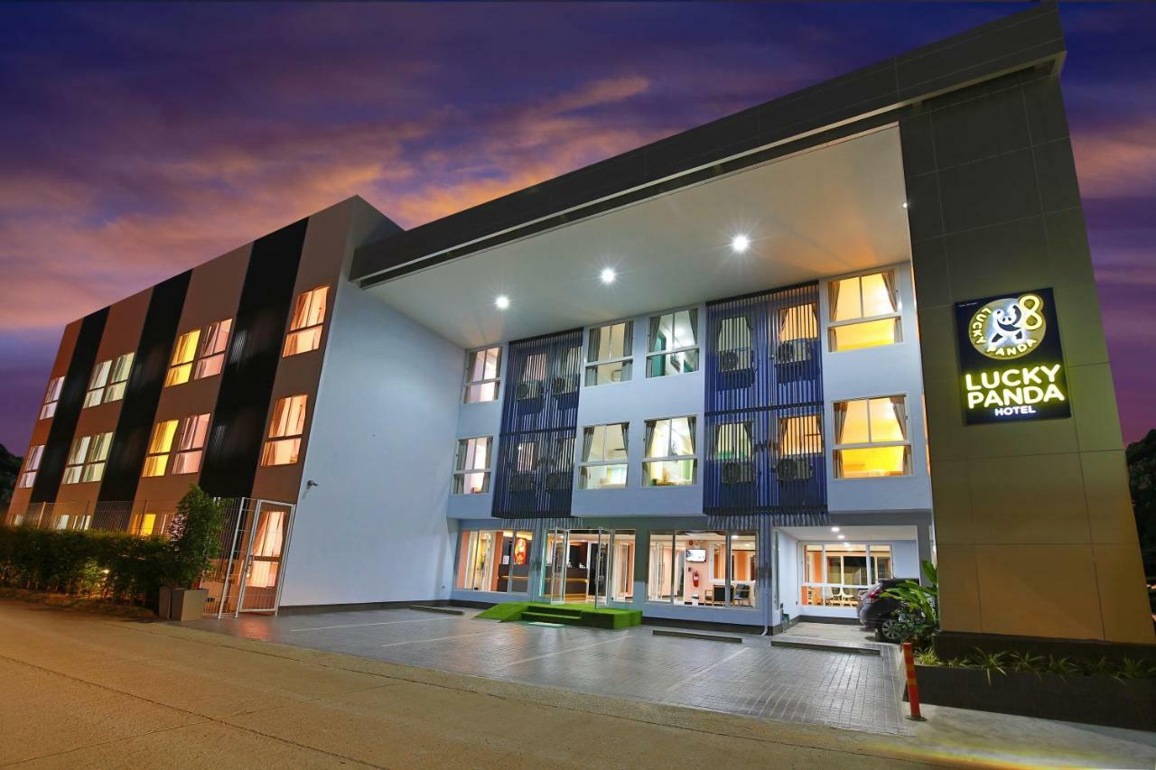 Lucky Panda Hotel Chiang Mai Ngoại thất bức ảnh