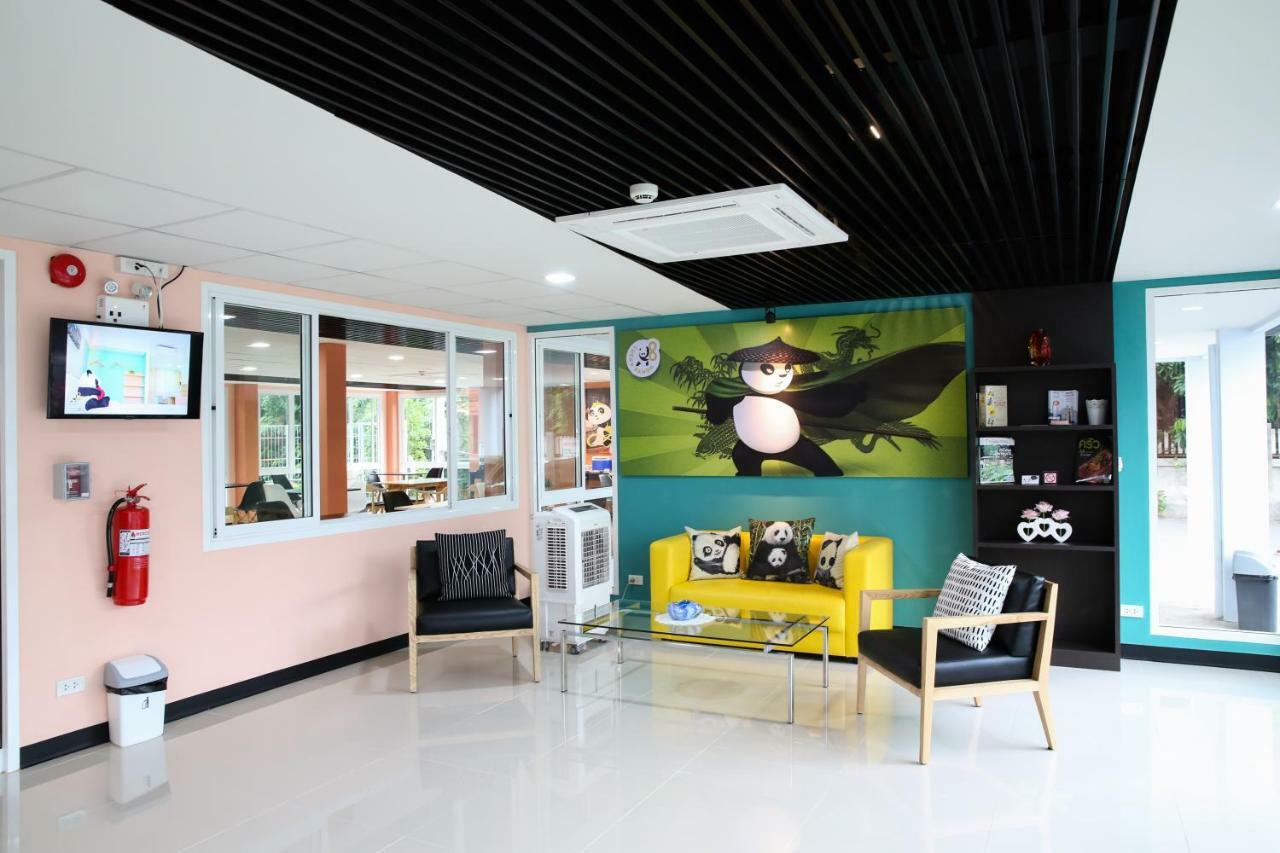 Lucky Panda Hotel Chiang Mai Ngoại thất bức ảnh