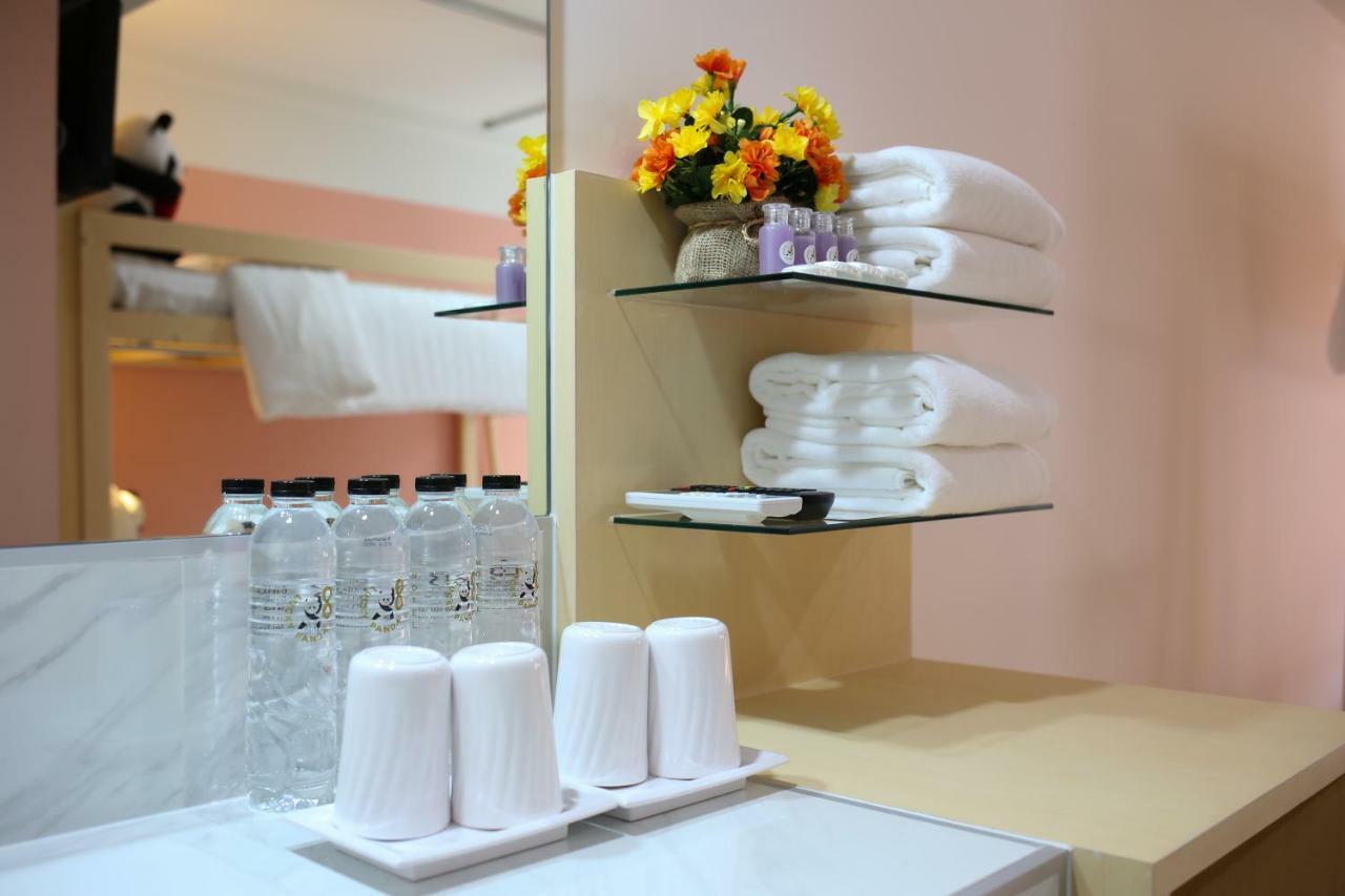 Lucky Panda Hotel Chiang Mai Ngoại thất bức ảnh